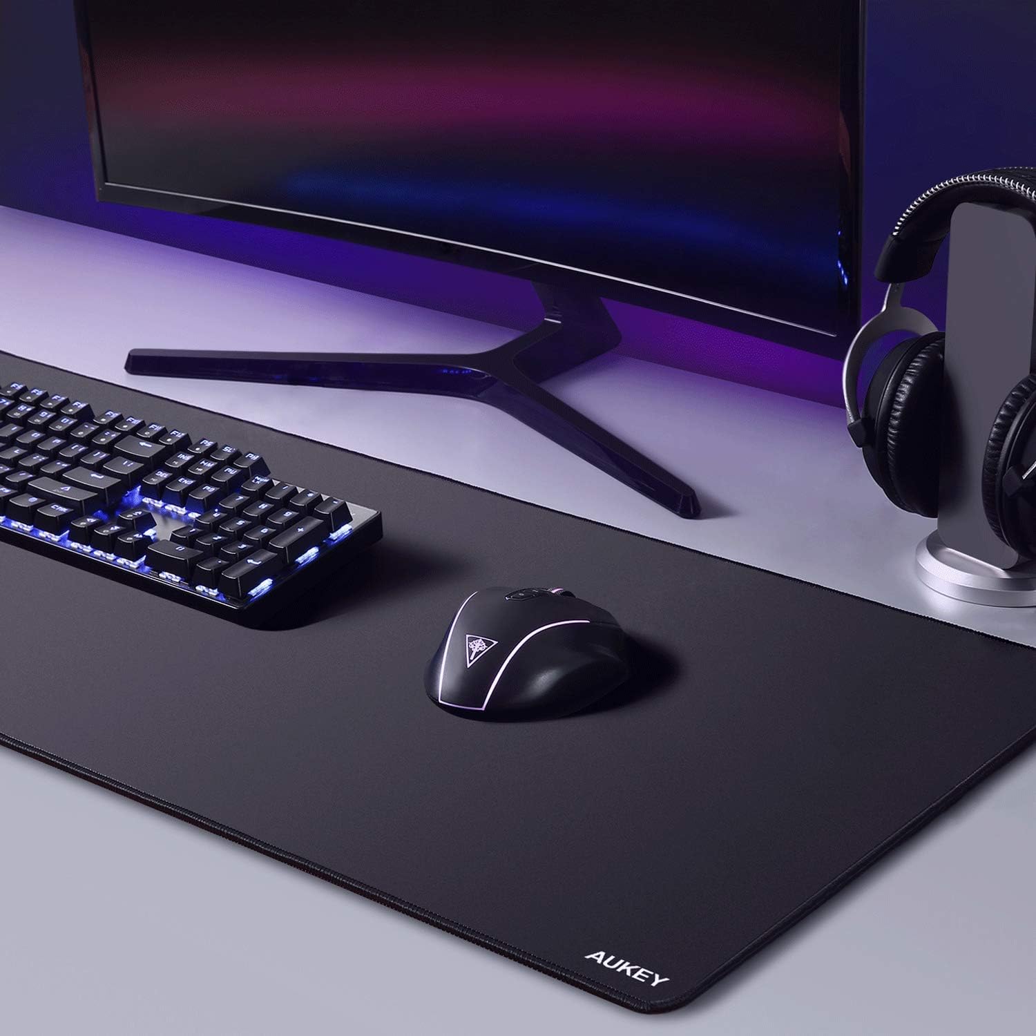 AUKEY XXL Gaming Mouse Pad 900x400mm