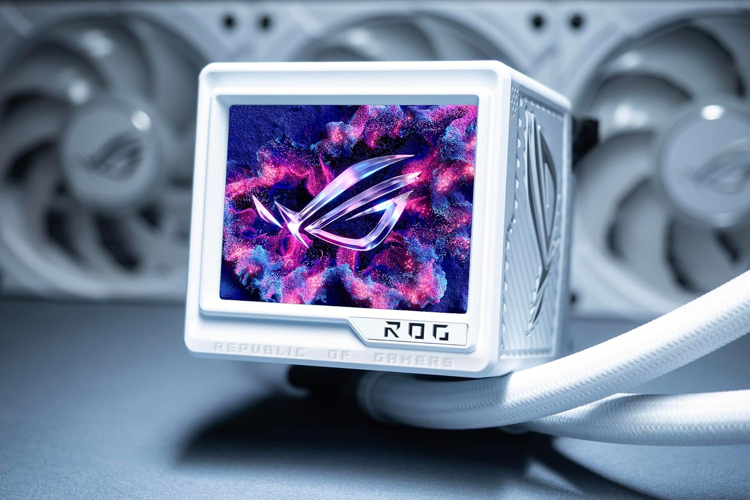 ROG Ryujin III 360 ARGB Extreme White Edition AIO Cooler with Asetek Gen8 V2 Pump; Thickened Magneti