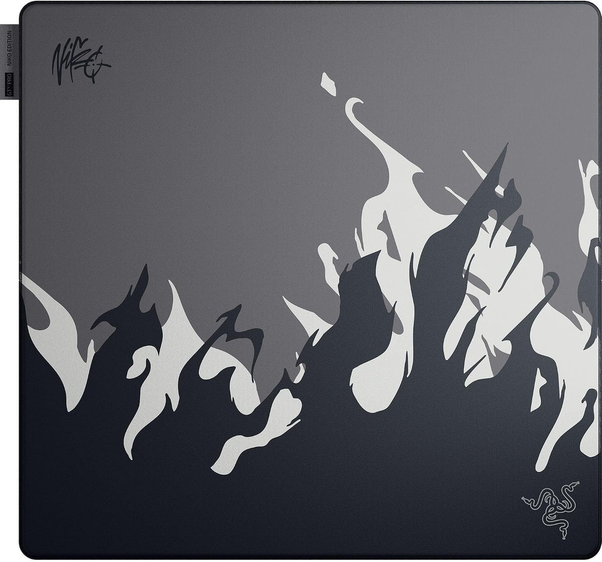 Razer Gigantus V2 NiKo Edition - soft e-sports gaming mouse pad - soft GlideCore foam - specially woven surface for greater control - rollable - 500 mm x 480 mm NiKo