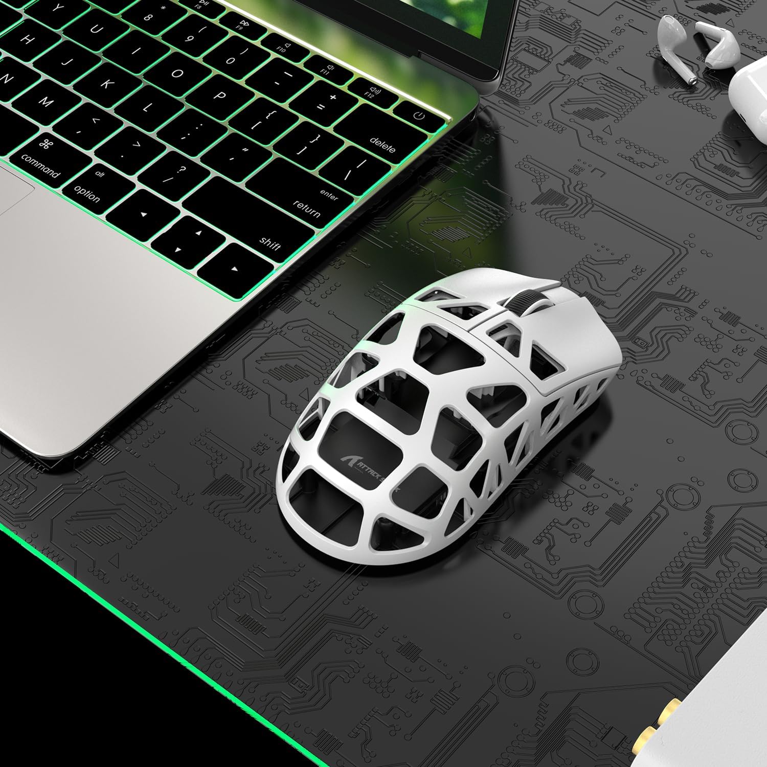 ATTACK SHARK R3 Magnesium Alloy Gaming Mouse PixArt PAW3395 26000 DPI 8K Polling Rate Tri - Mode Wireless BT 2.4G Wired 46g Ultra Lightweight Design - Black - AHW Store