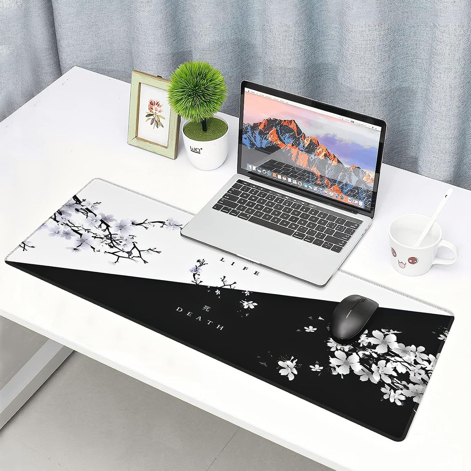 Black White Cherry Blossom XXL Mouse Pad - AHW Store