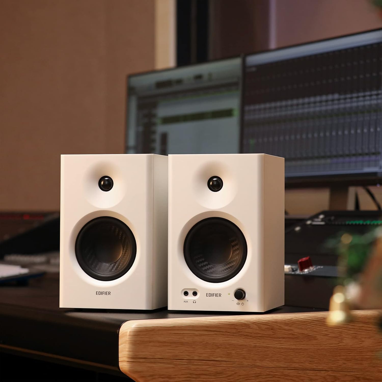 Edifier MR4 Powered Studio Monitor 42W White - AHW Store