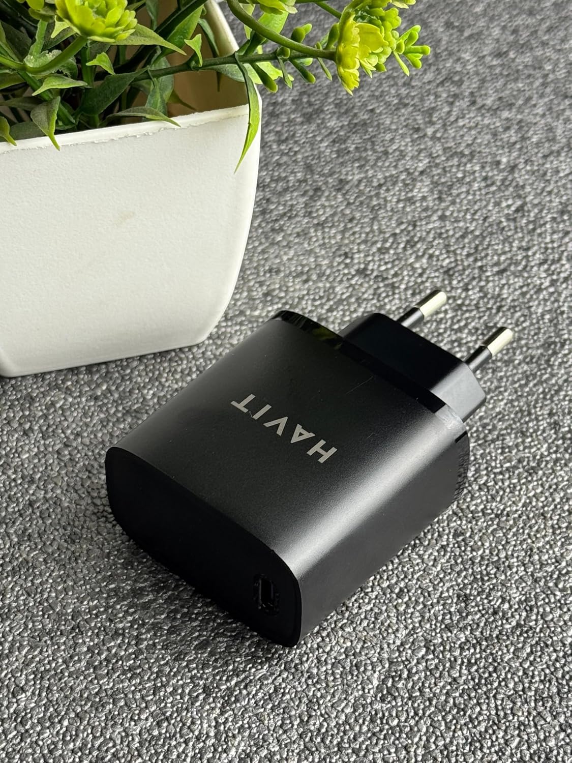 Havit UC46 45W GaN Fast Charger - AHW Store