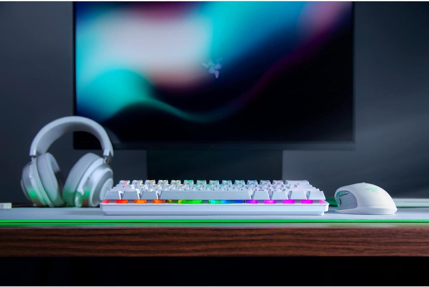 Razer Huntsman Mini (Purple Switch) - 60% Compact Gaming Keyboard (Clicky Optical - Mechanical Switche - AHW Store