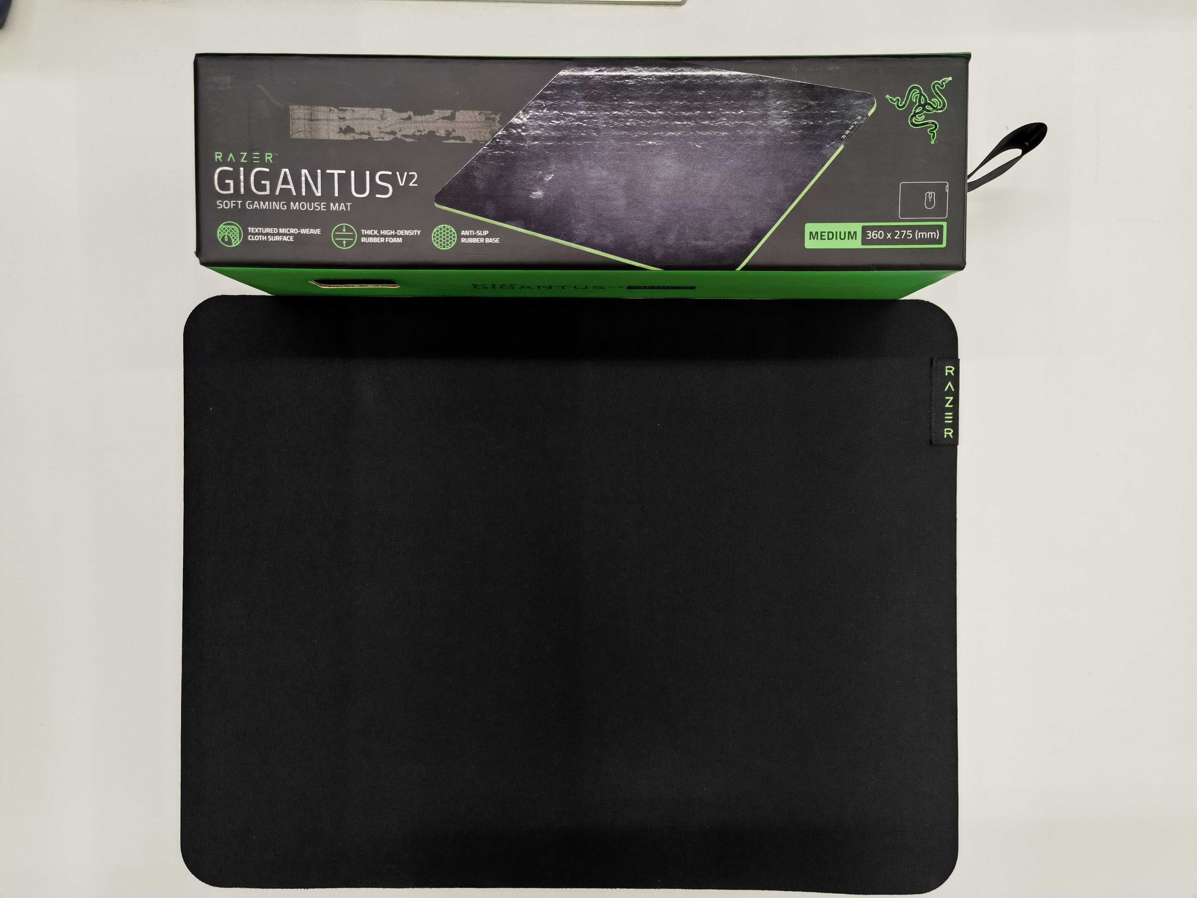 Razer Gigantus V2 Medium Black Mouse Pad (Open Box)