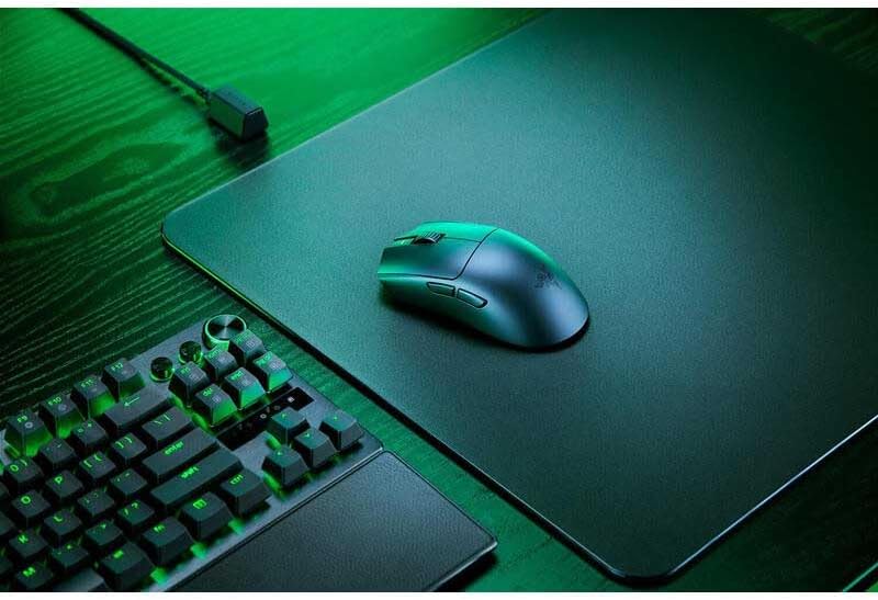 Razer Viper V4 Pro HyperSpeed Wireless & Wired Gaming Mouse 50000 DPI 6 Buttons - AHW Store
